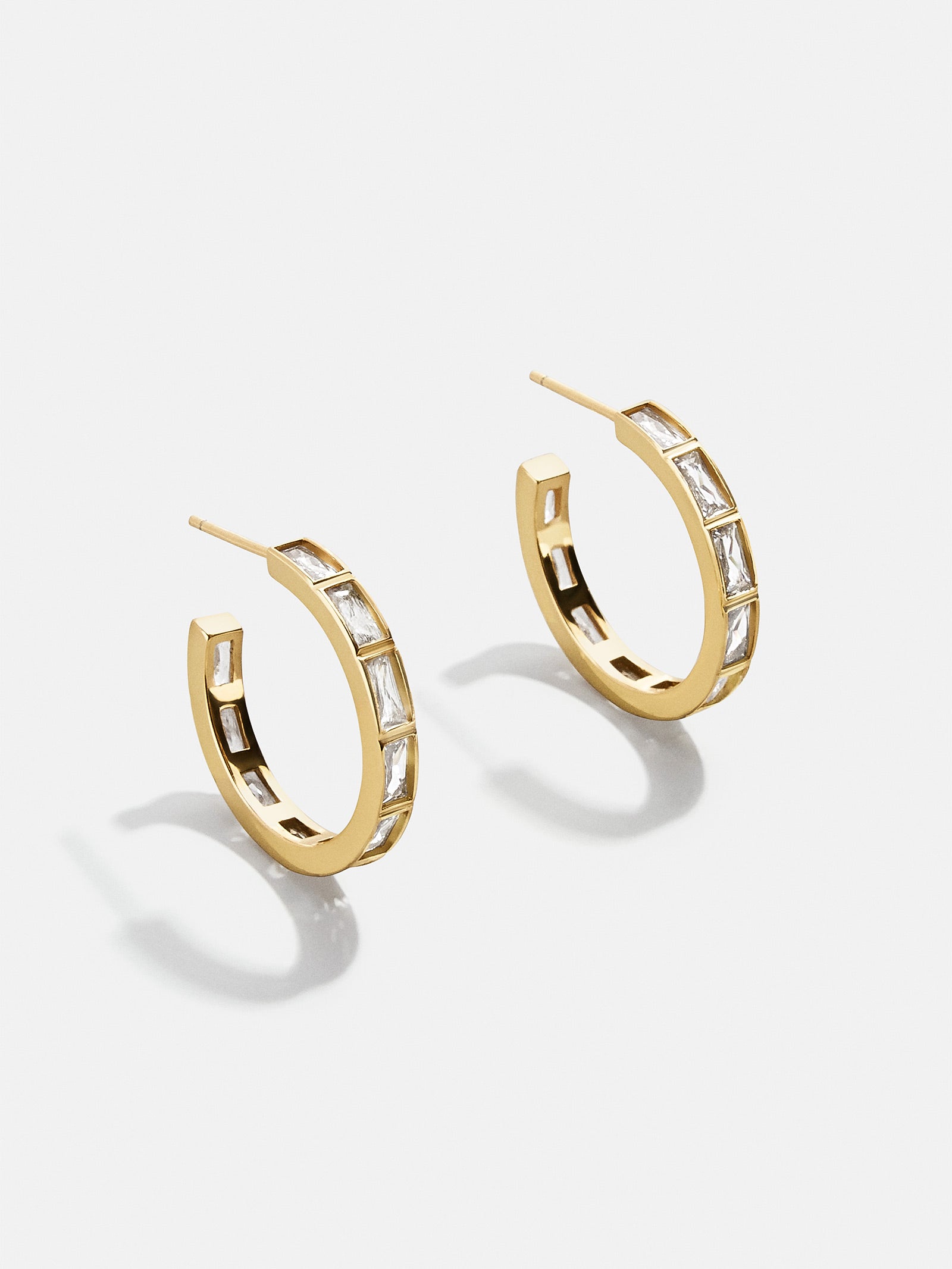 Shops 18k gold Earrings