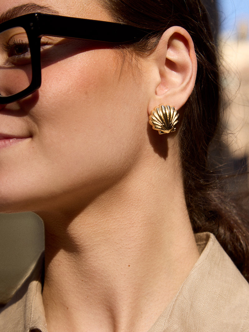 BaubleBar Out of This Shell Stud Earrings - Gold - 
    Shell earrings
  
