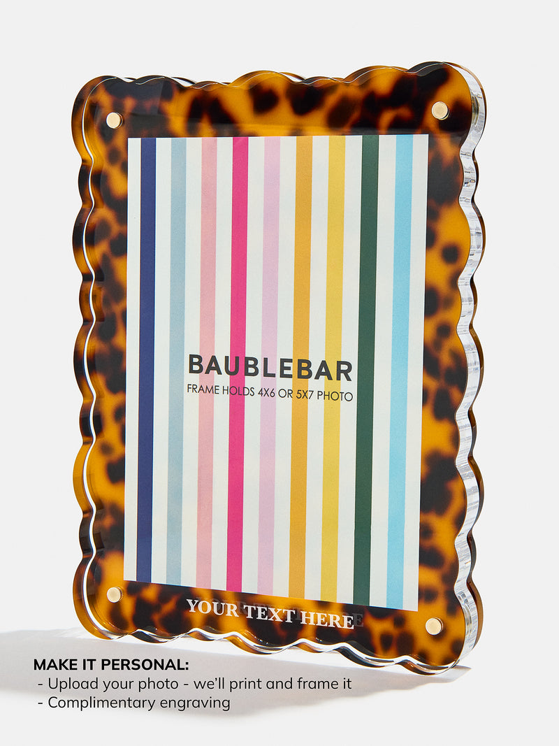 BaubleBar Tortoise - 
    Complimentary picture printing and engraving
  
