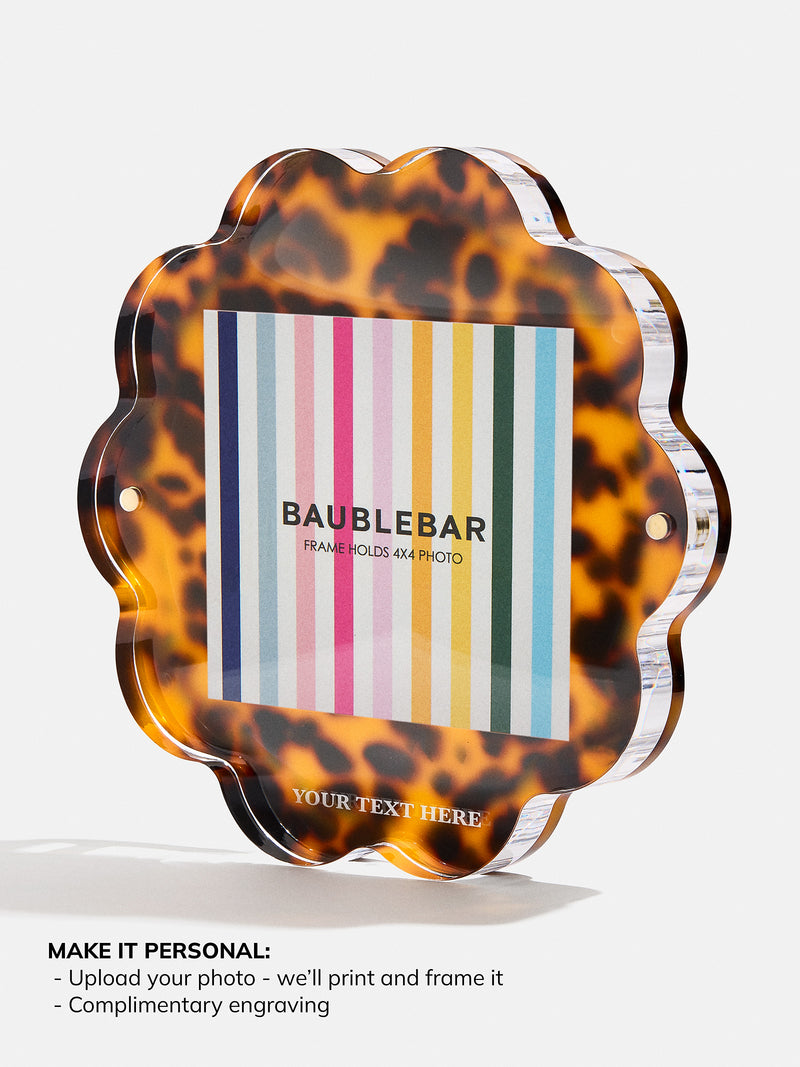 BaubleBar Tortoise - 
    Customizable picture frame
  
